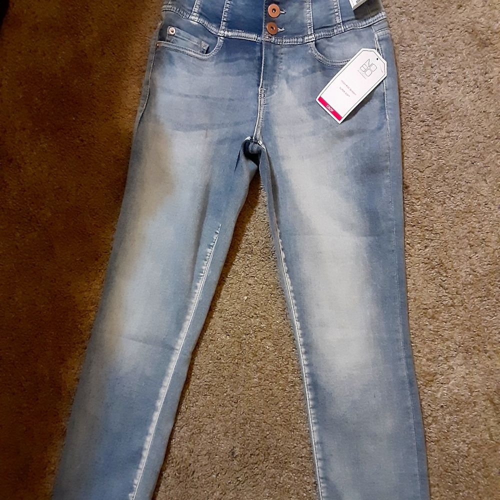 Nwt!! No boundaries Jeans